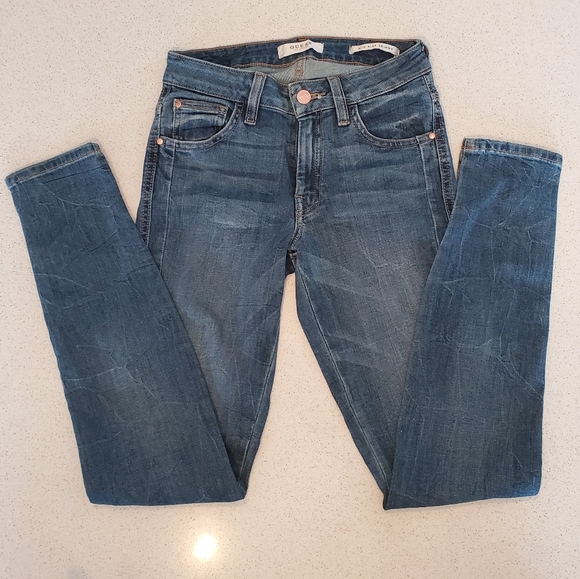 Mid Rise Skinny - Picture 2 of 4